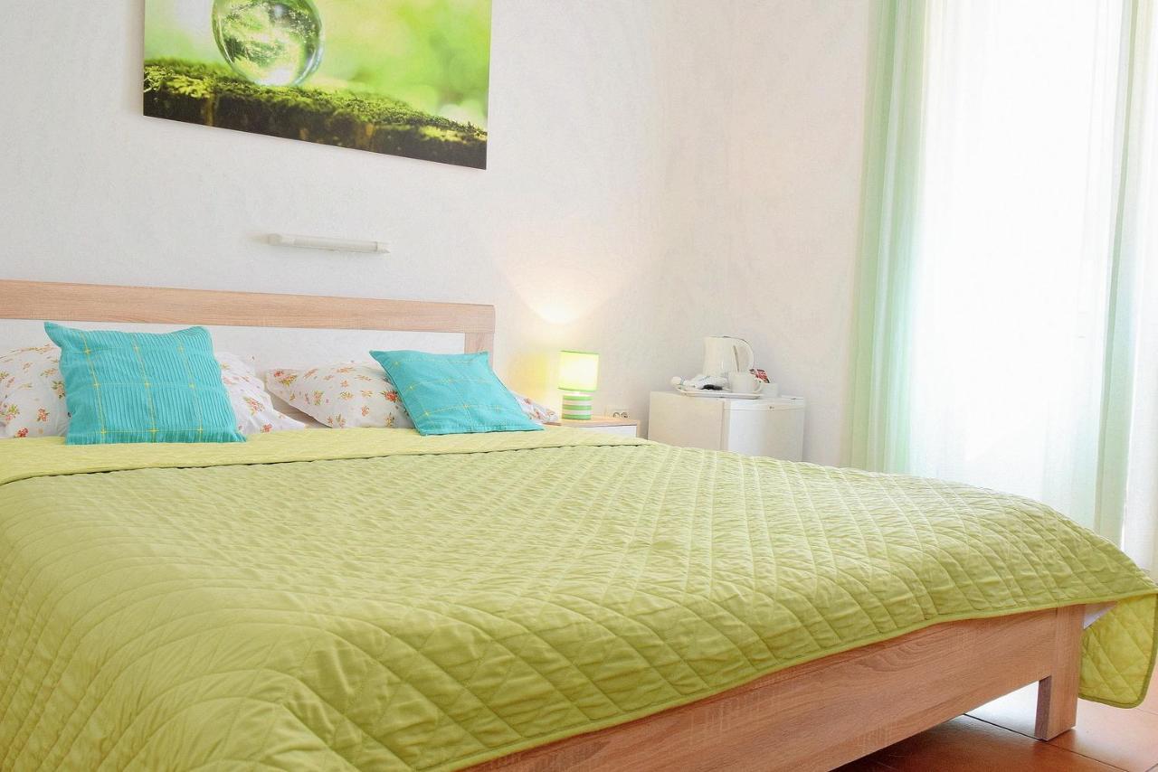 Rooms Vilma Close To Rab City Palit Exterior photo